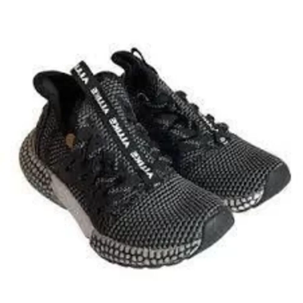 Vitike / Wetike Kids Black Slip On Mesh Sneakers - Size EU 32 (US 1)